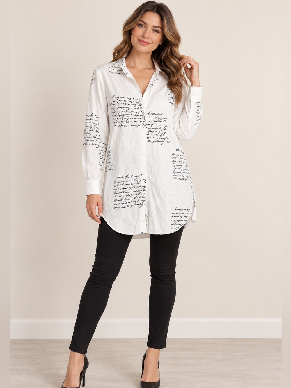ChicMe White Script Print Button-Up Tunic Top Size Medium NWOT